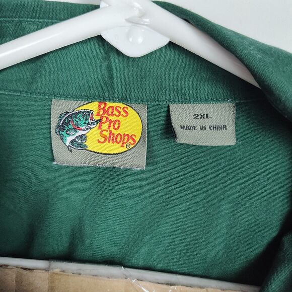 Bass Pro Shops Button-Up Shirt Men's 2XL Green Embroidered Logo Short Slvs - Picture 7 of 9